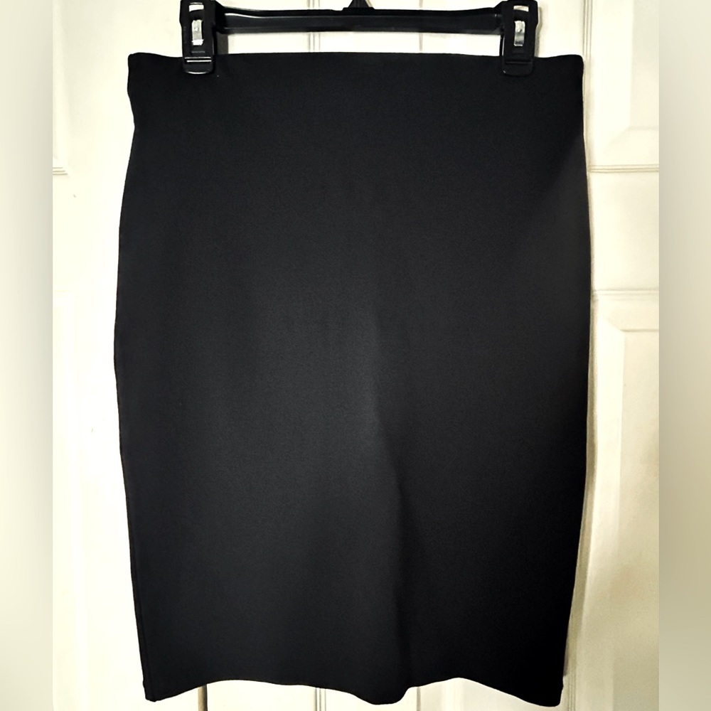 😊Black Pencil Skirt